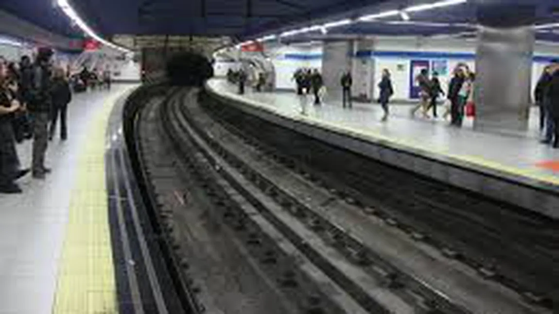 Alertă cu BOMBĂ la METROUL din MADRID. Staţia Nuevos Ministerios a fost evacuată
