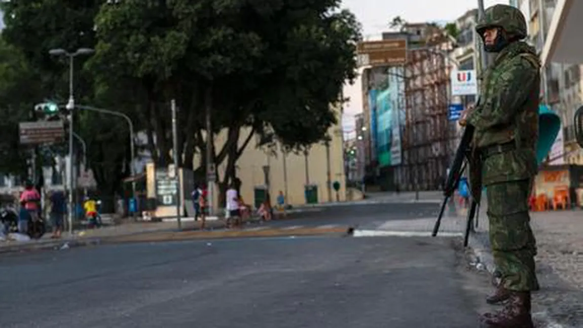 Marinari ROMÂNI, recuperaţi în Brazilia după cinci luni de când nava lor s-a defectat şi a rămas blocată