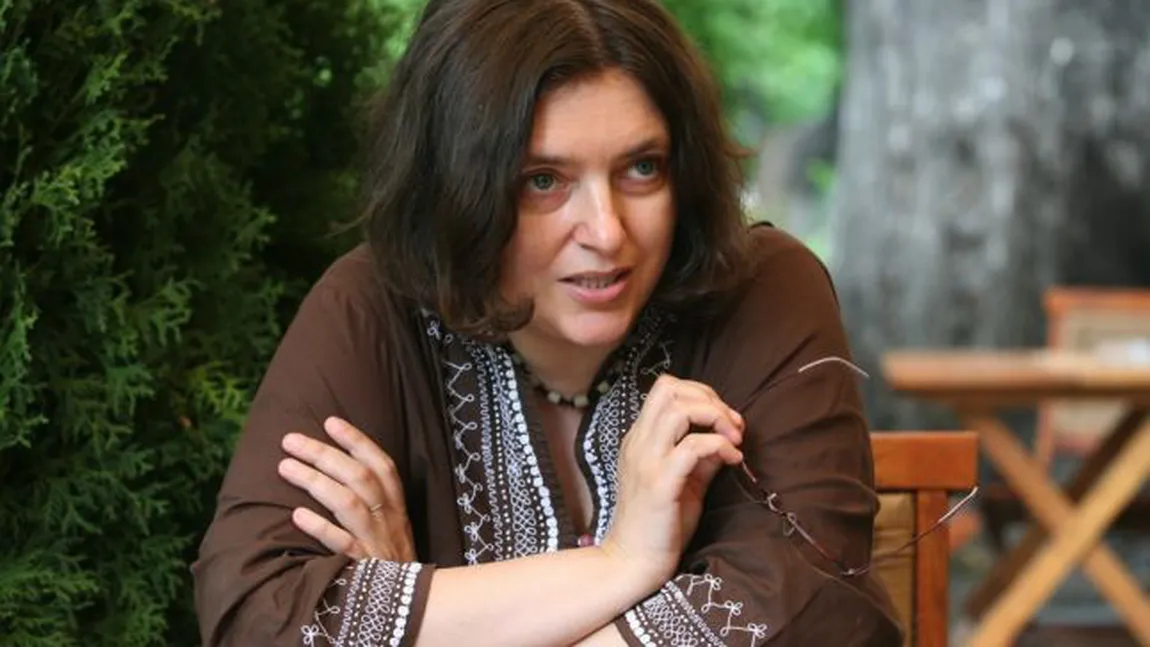 Tatiana Niculescu Bran, fost purtător de cuvânt al lui Iohannis, despre sistemul de educaţie: Un mediu abuziv