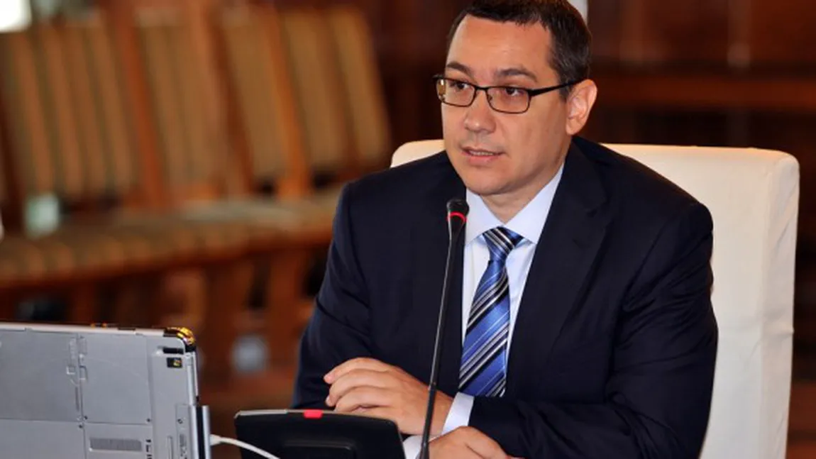 Şefi de la ANAF, schimbaţi din funcţie de premierul Victor Ponta