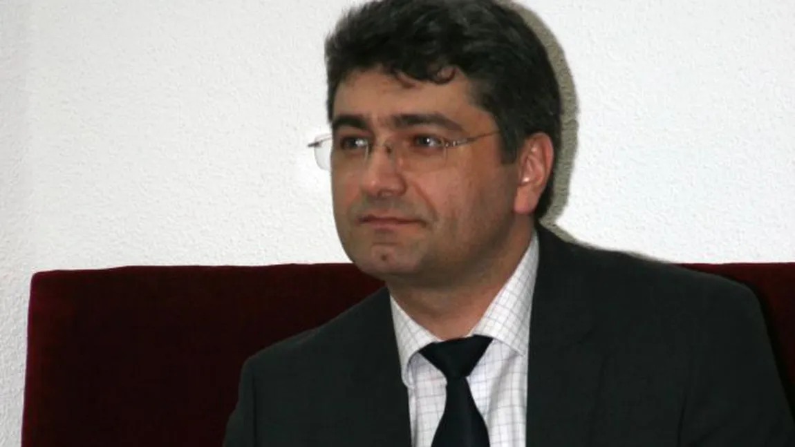 Fostul secretar de stat din Ministerul Justiţiei Ovidiu Puţura, condamnat la cinci ani de închisoare