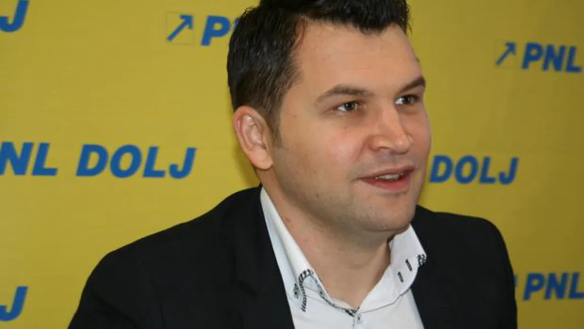 Deputatul Ionuţ Stroe va ocupa vechea funcţie a Alinei Gorghiu: va fi purtător de cuvânt al PNL
