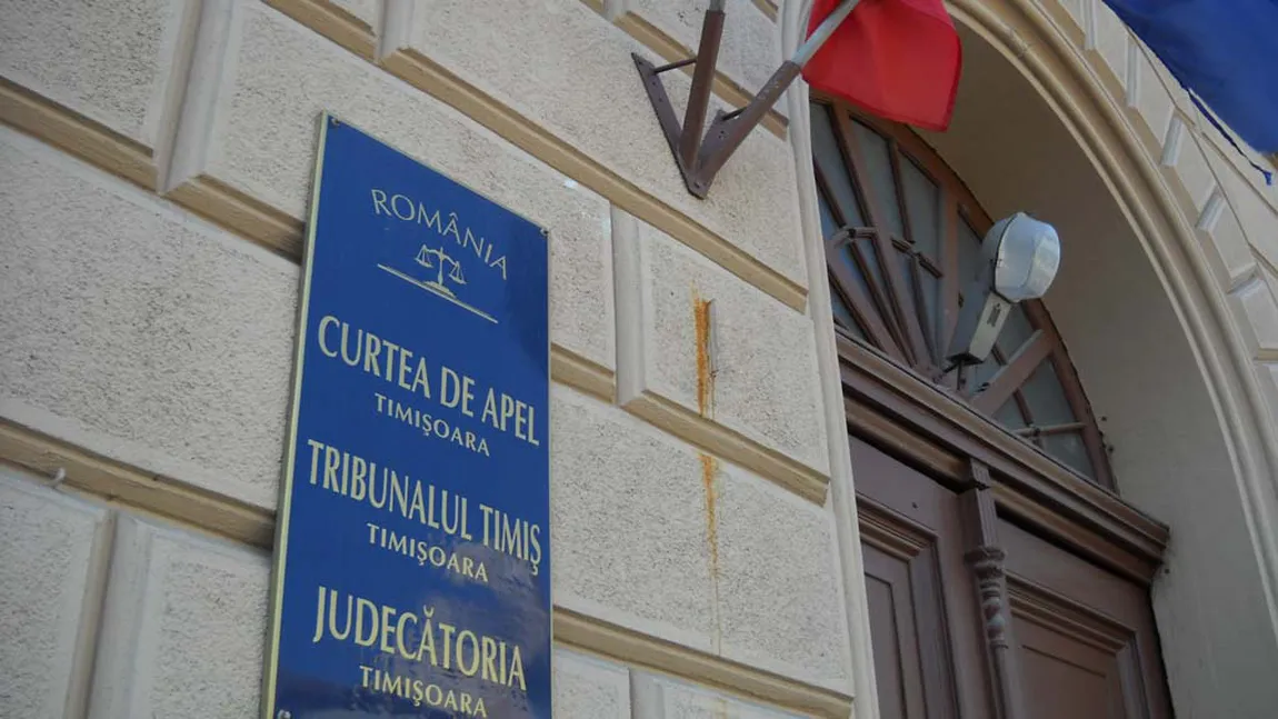 Şase persoane, între care şeful IPJ Timiş, adjunctul său şi edilul din Recaş, duse la Tribunalul Timiş