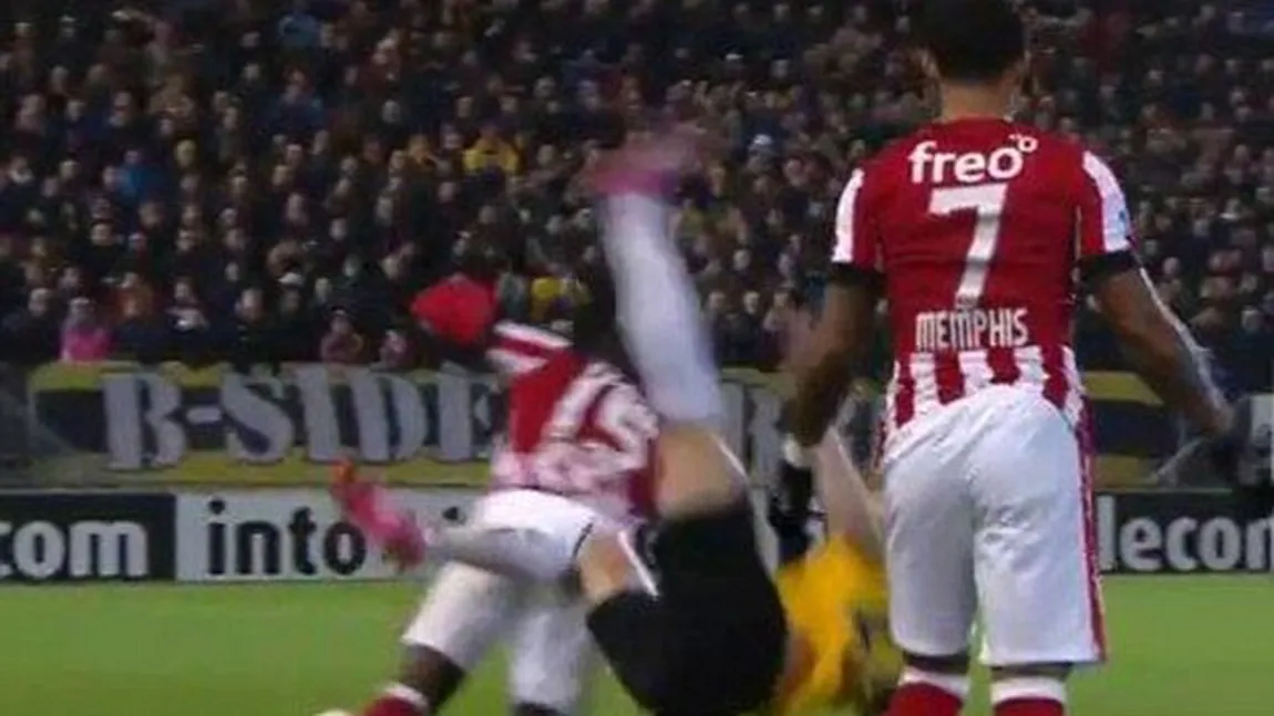 Cea mai rapidă eliminare din istoria Eredivisie. Un fotbalist de la PSV, dat afară după 33 de secunde VIDEO