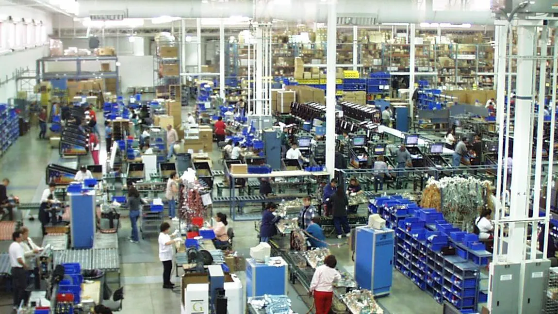 Produsele realizate în fabricile româneşti, cea mai redusă ieftinire din UE în decembrie