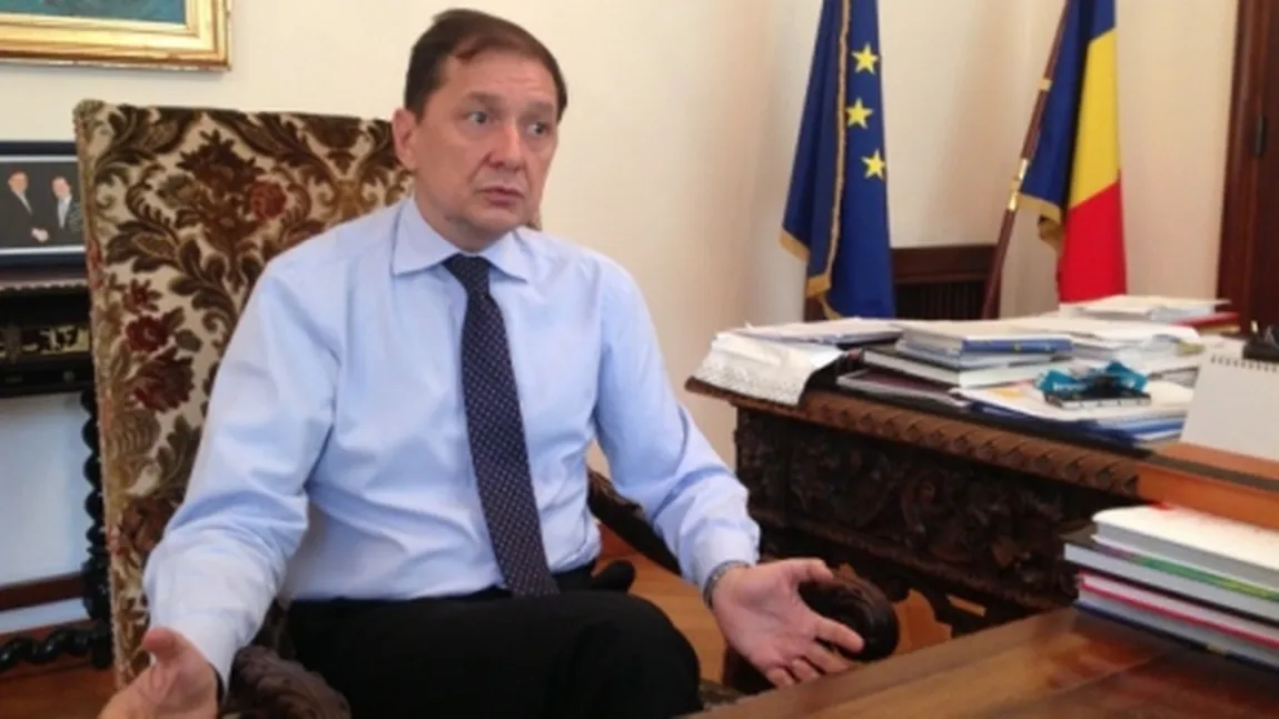 GAFA de la Paris: Senatorii cer RECHEMAREA ambasadorului României şi a şefei ICR