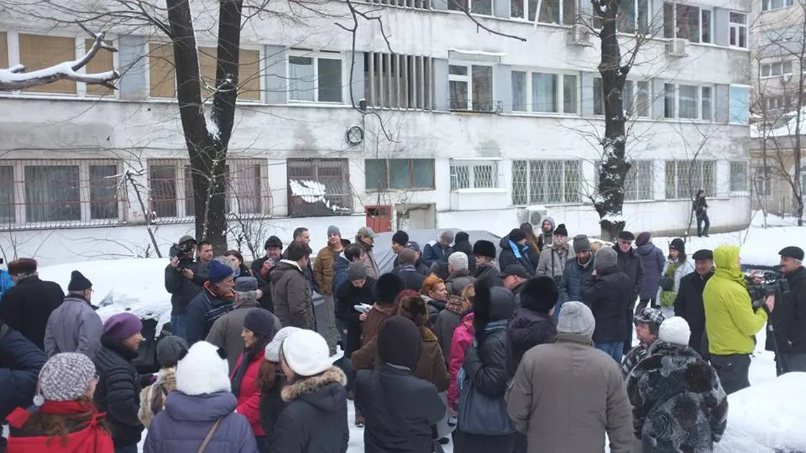 Construcţia unui bloc din sectorul 2, SUSPENDATĂ după un protest al vecinilor