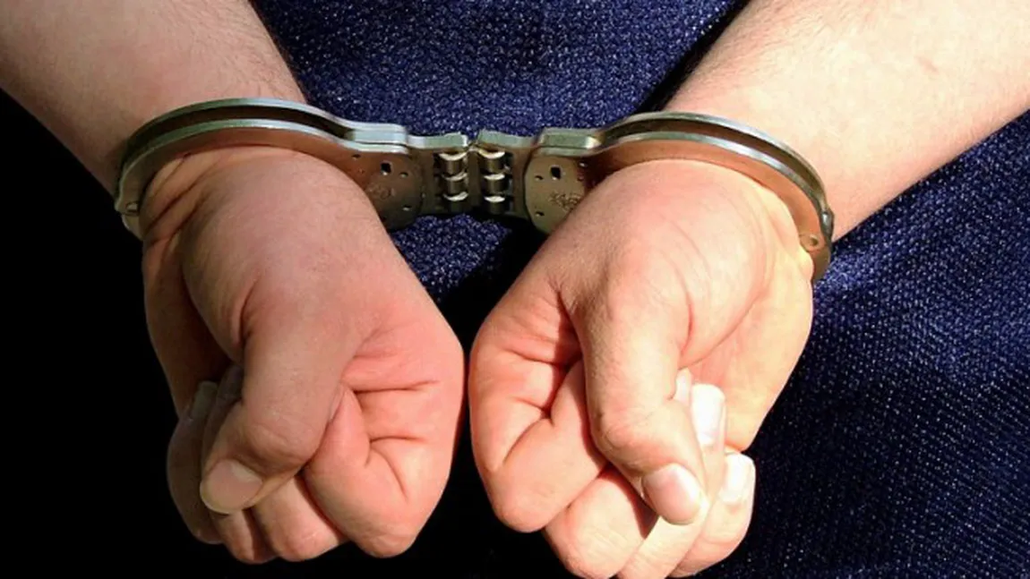 Şeful Antifraudă Suceava, reţinut de DNA