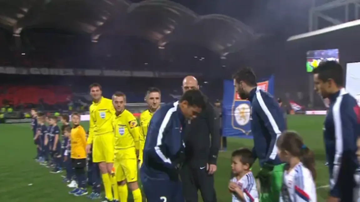 Thiago Silva, gest de mare clasă. Cum a ajutat căpitanului lui PSG un copil, înaintea meciului cu Lyon VIDEO
