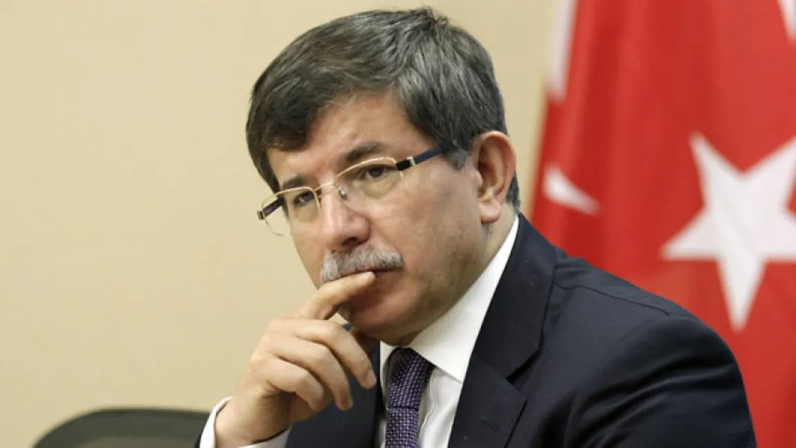 Premierul turc: Nu vrem AMENINŢARE TERORISTĂ. Turcia NU va participa la lupta împotriva Statului Islamic