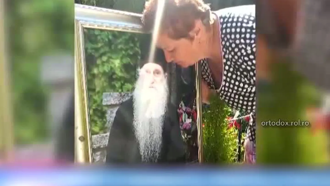 Apariţie miraculoasă la mormântul părintelui Arsenie Papacioc VIDEO