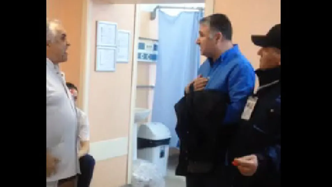 Un nou scandal într-un spital din România. Un medic, filmat în timp ce urlă la un pacient VIDEO