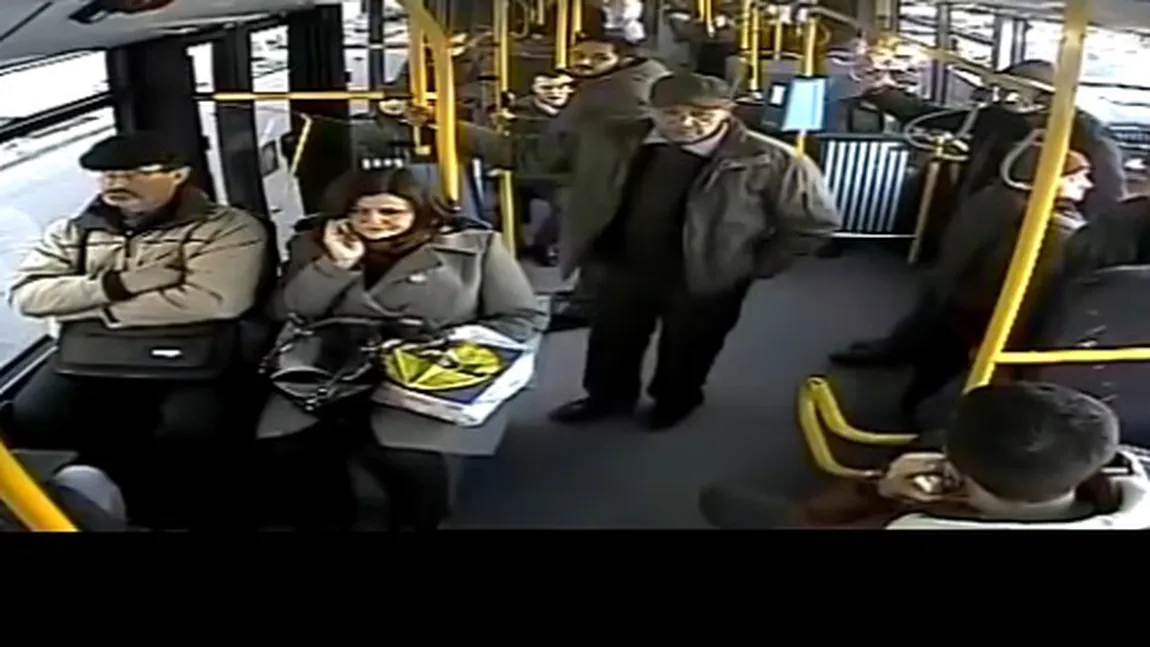 Bunicuţa care a prins trei hoţi într-un autobuz din Cluj, propusă pentru premiere