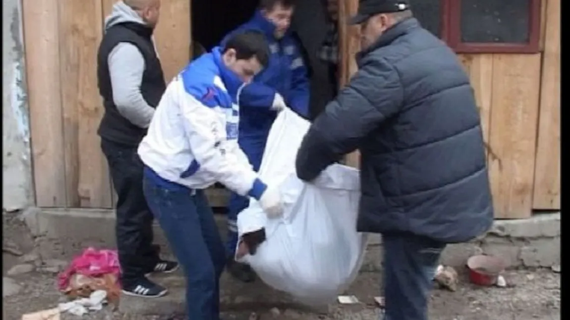 Doi bătrâni din Cluj au fost găsiţi morţi în casă