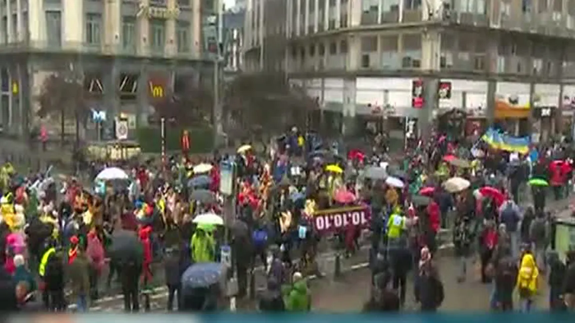Proteste majore anti-austeritate la Bruxelles VIDEO