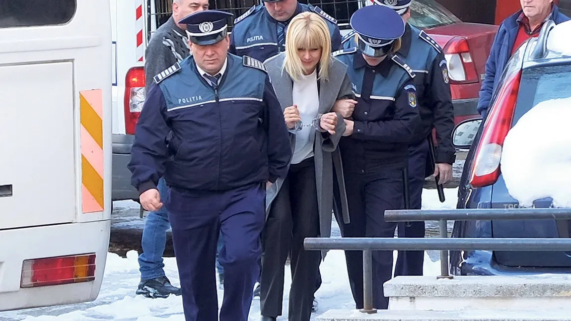 ELENA UDREA ar fi cedat în AREST: 