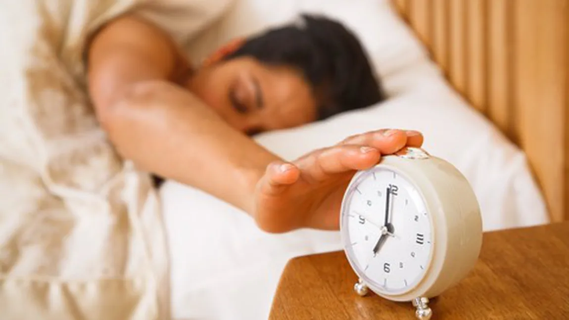 8 trucuri ca să te trezeşti dimineaţa devreme fără probleme