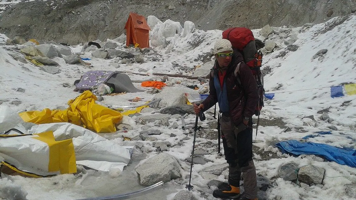 Alpinist român blocat în tabăra de bază de pe Everest. Zsolt Torok este rănit