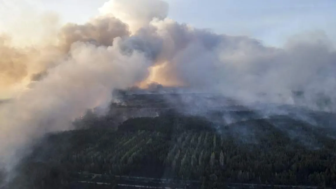 Incendiul de la Cernobîl, stins în totalitate