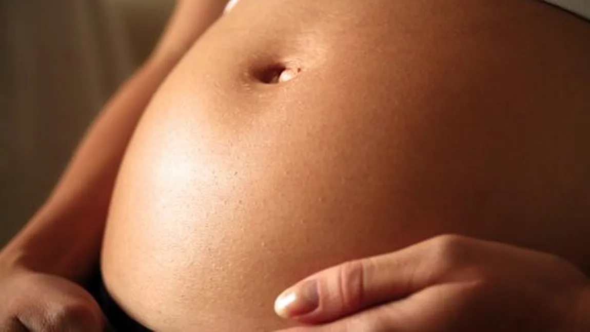 Muzică de ascultat în timpul sarcinii: Ajuta sau nu la dezvoltarea bebeluşului?