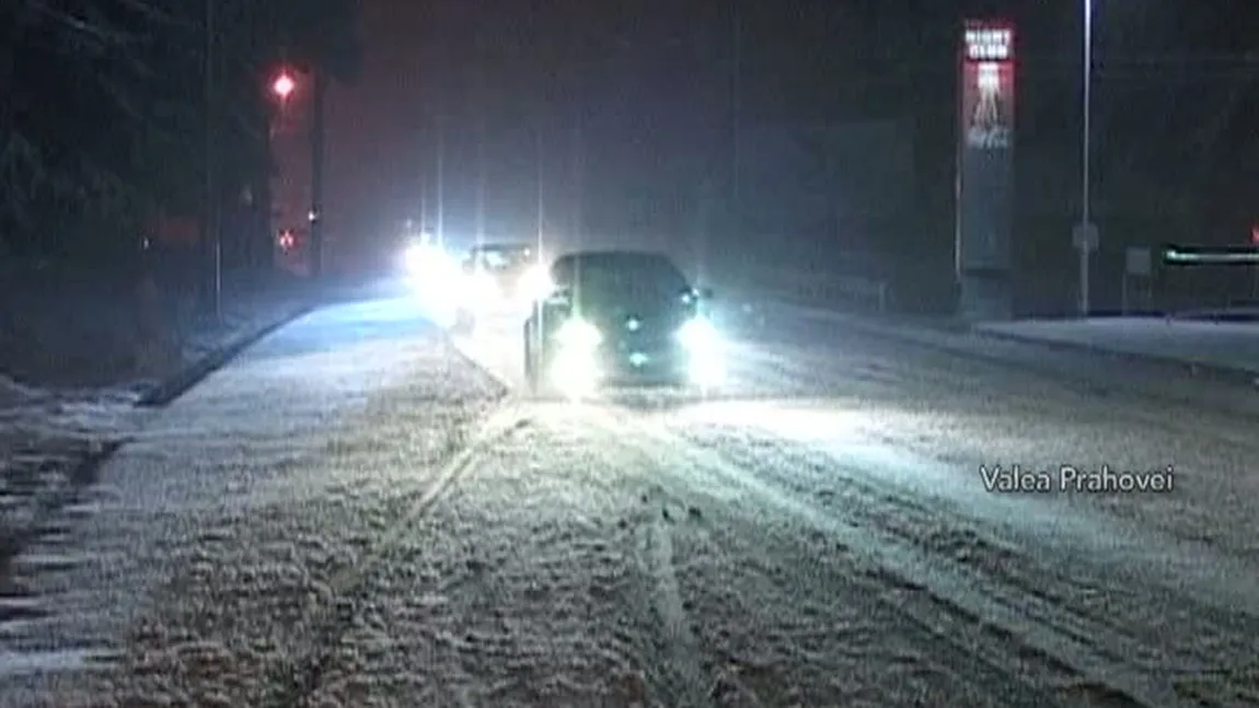 VREME EXTREMĂ în România: Ninsorile şi furtunile puternice au făcut ravagii VIDEO