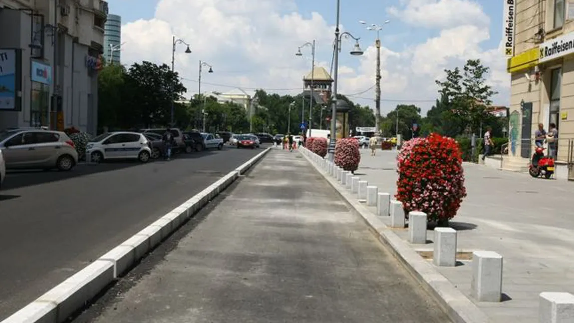 Interzis pentru biciclişti, pe pista de biciclete de pe Calea Victoriei