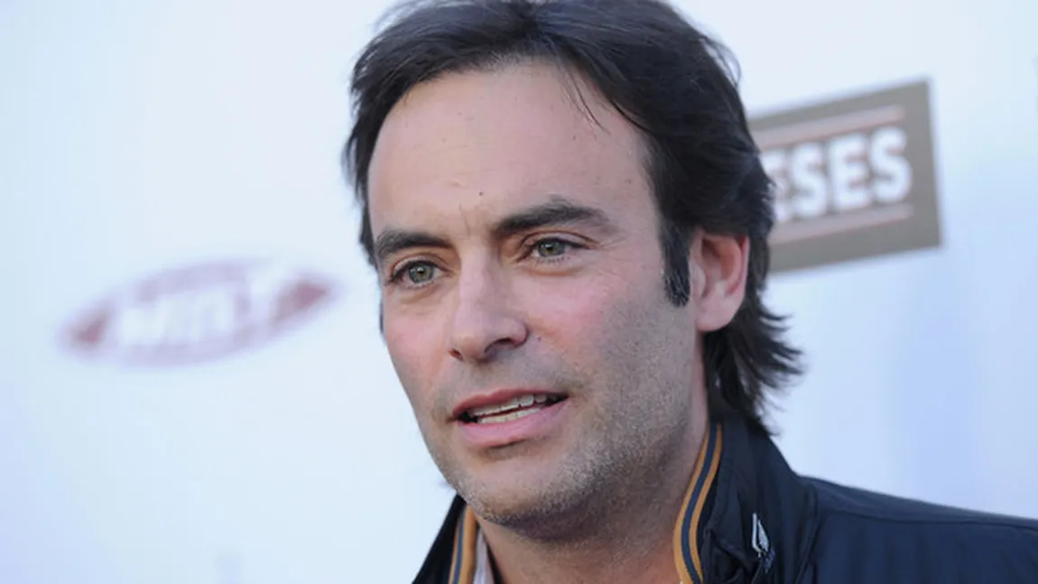 Fiul actorului Alain Delon, acuzat de AGRESIUNE