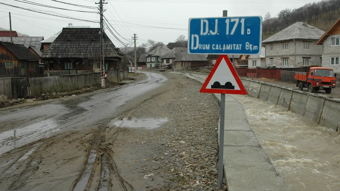 Drumurile morţii în România. Miile de accidente rutiere ne costă anual 1,2 miliarde de euro