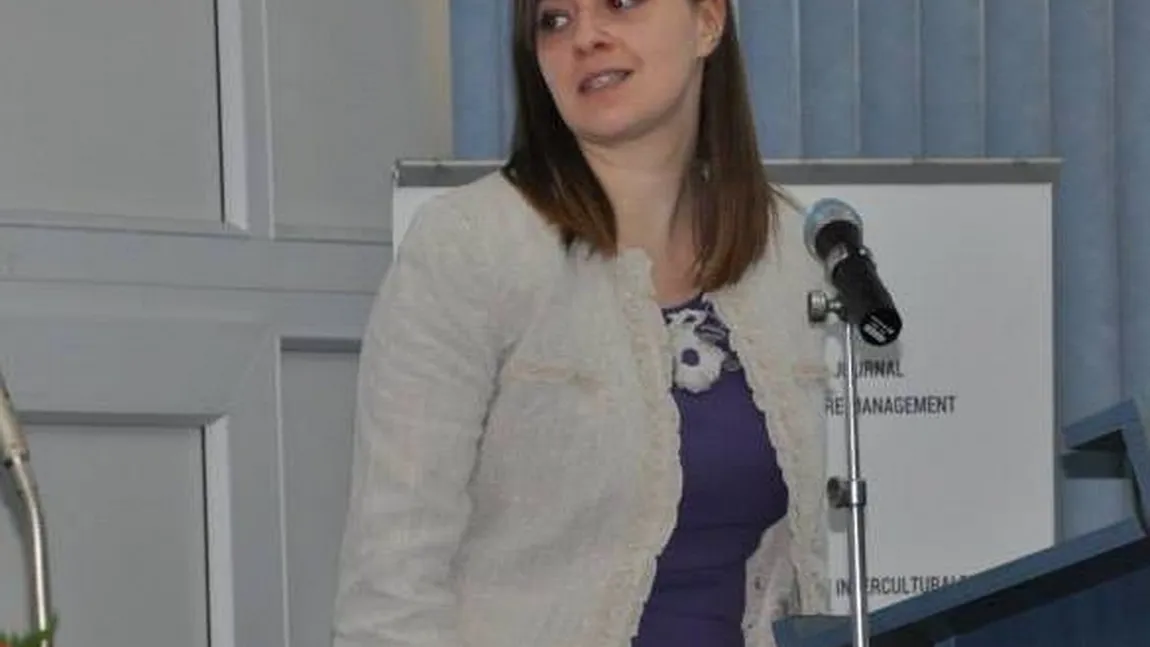 Lectorul Corina Anamaria Ioan a murit la 31 de ani după o pneumonie
