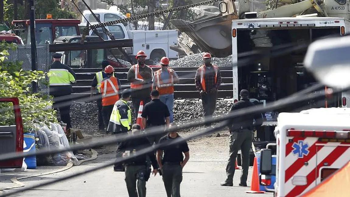 Accidentul din Philadelphia. Trenul Amtrack a fost lovit de un OBIECT ZBURĂTOR