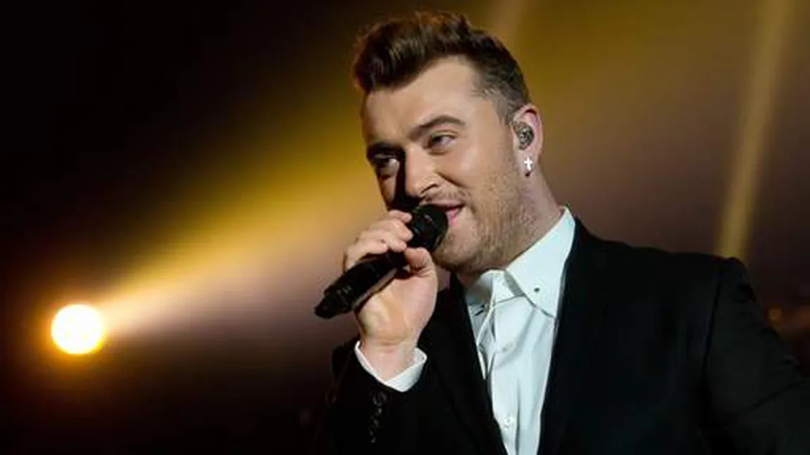 Cântăreţul Sam Smith se operează la corzile vocale