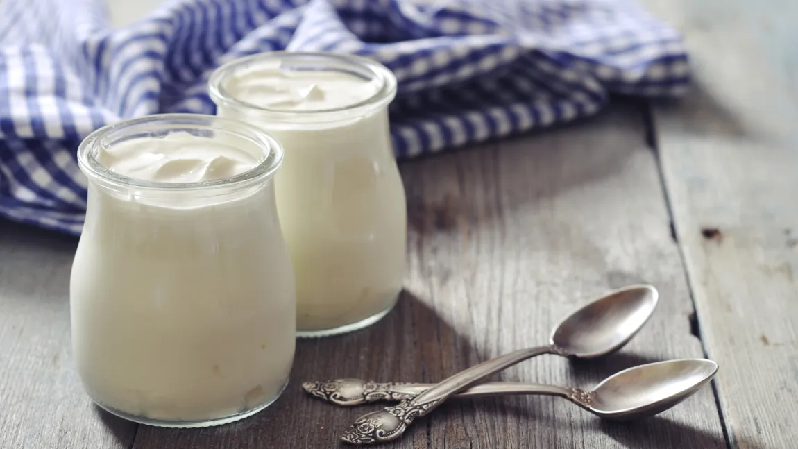 Alimentaţie sănătoasă: Motive pentru care iaurtul este foarte bun pentru întreaga familie