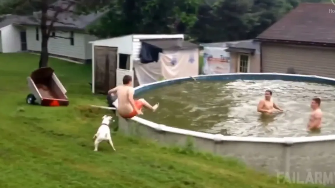 COMPILAŢIA VERII. Cele mai amuzante GAFE surprinse în soare sau la mare VIDEO
