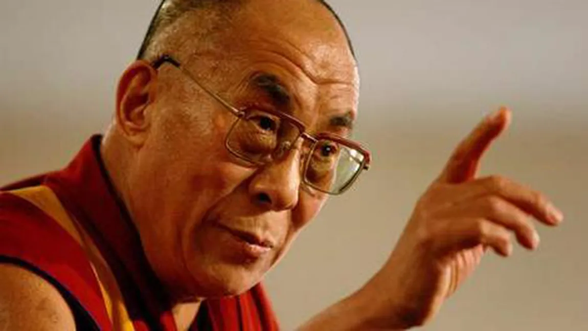 Cum arată o zi obişnuită din viaţa lui Dalai Lama: Se trezeşte ZILNIC la ora 3 dimineaţa