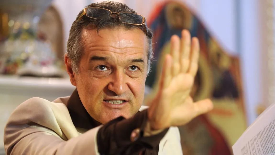 Gigi Becali i-a scris lui Traian Băsescu din închisoare. Ce MESAJ i-a transmis fostului preşedinte VIDEO