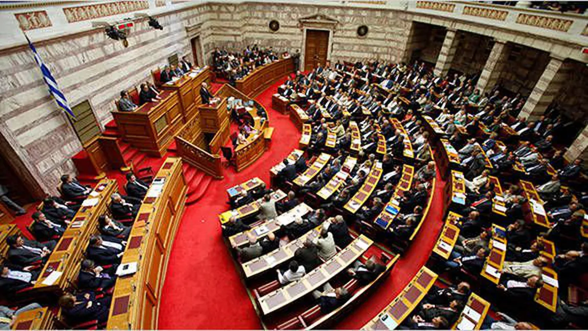 Referendumul propus de guvernul grec, aprobat de Parlament