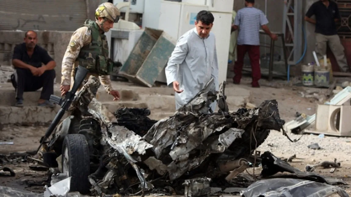 Peste 37 de morţi într-un atac sinucigaş asupra unei baze a poliţiei în Irak