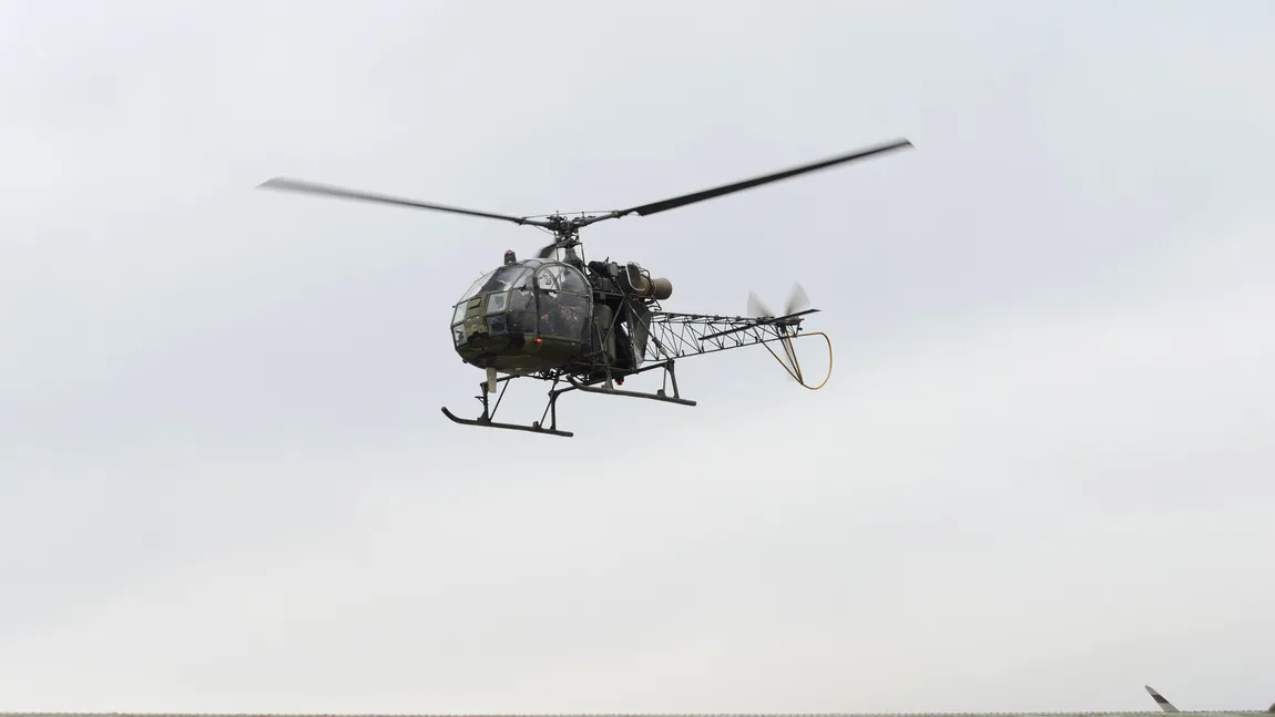 Un elicopter cu ajutoare umanitare s-a prăbuşit în Nepal: Patru persoane au murit