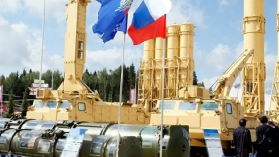 Lansatoare de grenade şi tancuri. Putin a inaugurat un parc de distracţii patriotic în Moscova