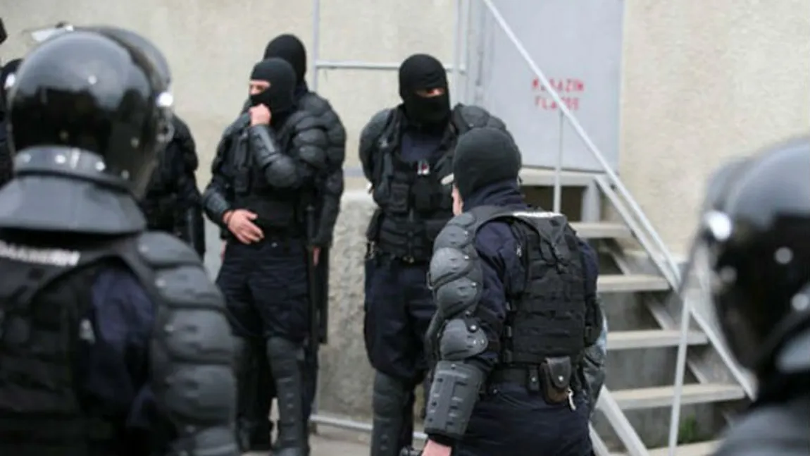 Percheziţii DIICOT la un judecător de la Curtea de Apel Iaşi