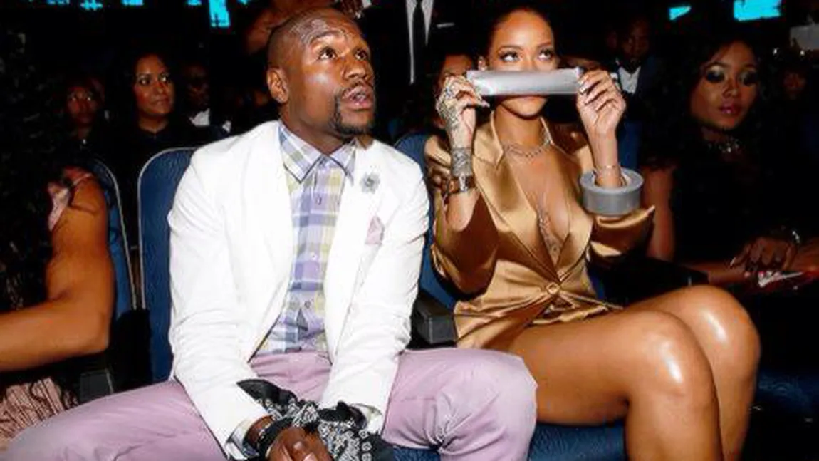 Rihanna i-a lipit gura lui Floyd Mayweather. Cum l-a lăsat diva mut pe campion VIDEO