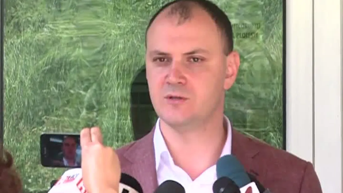Sebastian Ghiţă poate exercita funcţia de parlamentar şi să părăsească Ploieştiul: Este o decizie corectă
