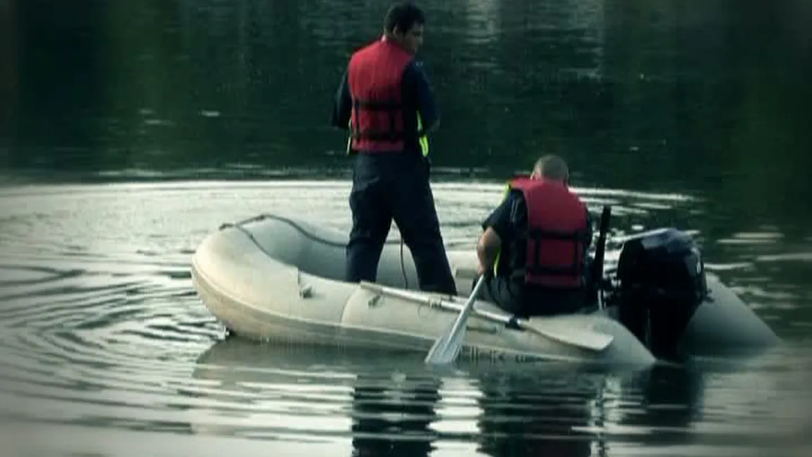 Un tânăr s-a înecat într-un lac de agrement din Vrancea