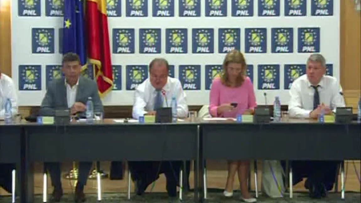 PNL vrea sesiune parlamentară extraordinară pentru votul prin corespondenţă