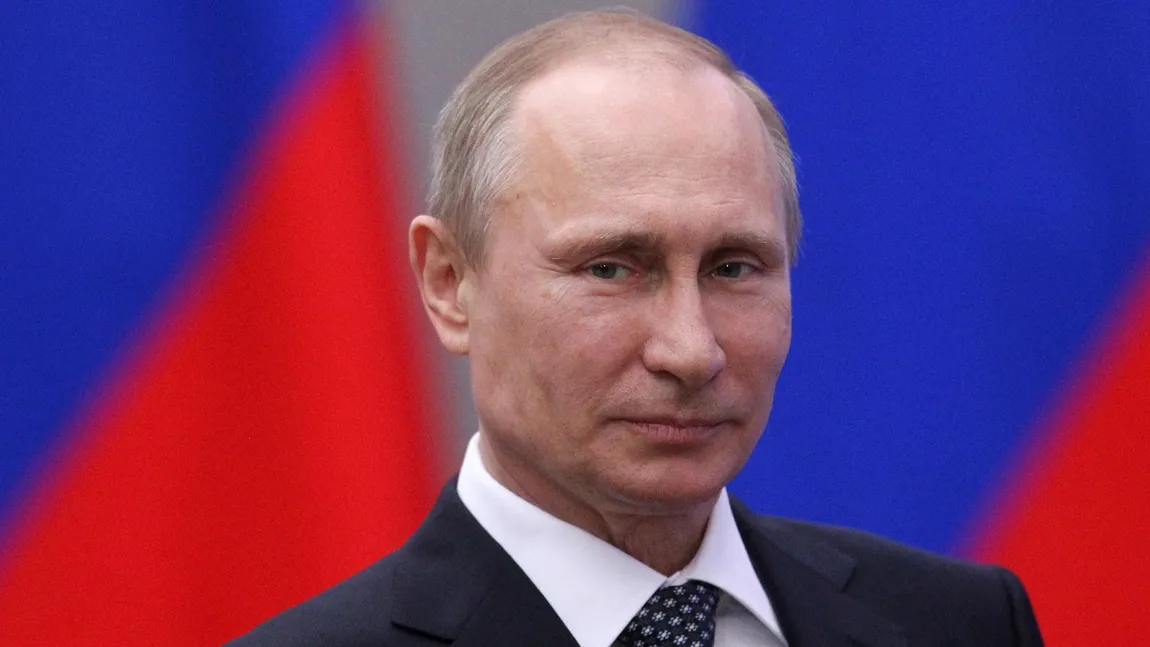 Tablou cu chipul lui Putin, creat din 5.000 de gloanţe VIDEO