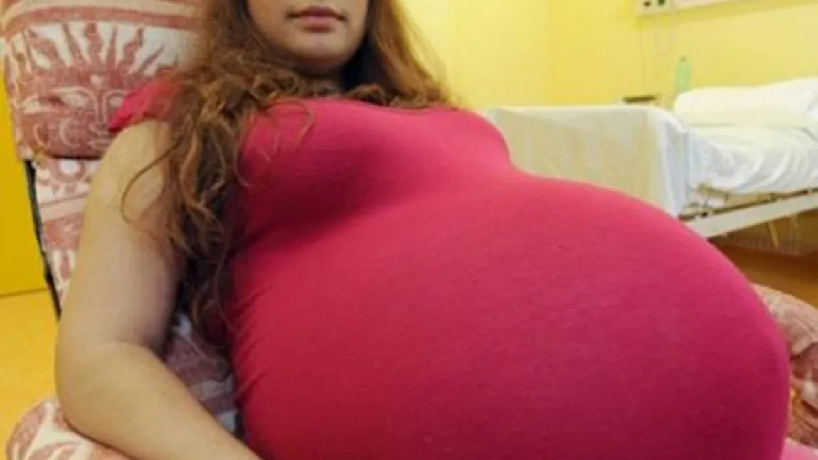Sarcină extrem de rară. Această femeie este însărcinată de 23 luni