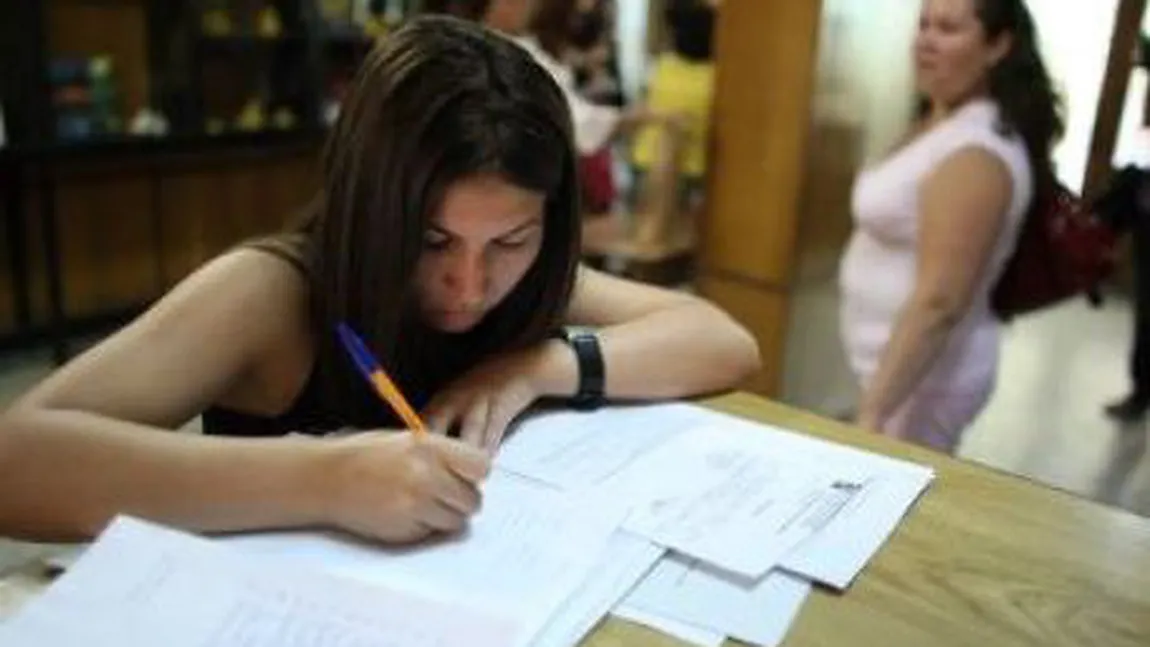 TITULARIZARE 2015: Profesorii au susţinut examenul scris