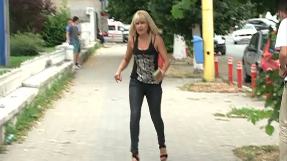 Elena Udrea scrie de zor la carte: Sper că va fi gata undeva în toamnă