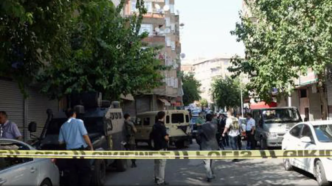 Doi soldaţi turci morţi şi 24 răniţi într-un atentat al PKK