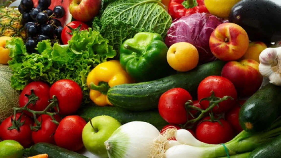 Ce fructe şi legume trebuie să mănânci pentru a-ţi întări vederea
